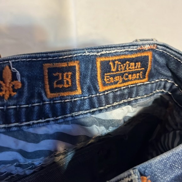 Rock Revival Jeans - Picture 10 of 10